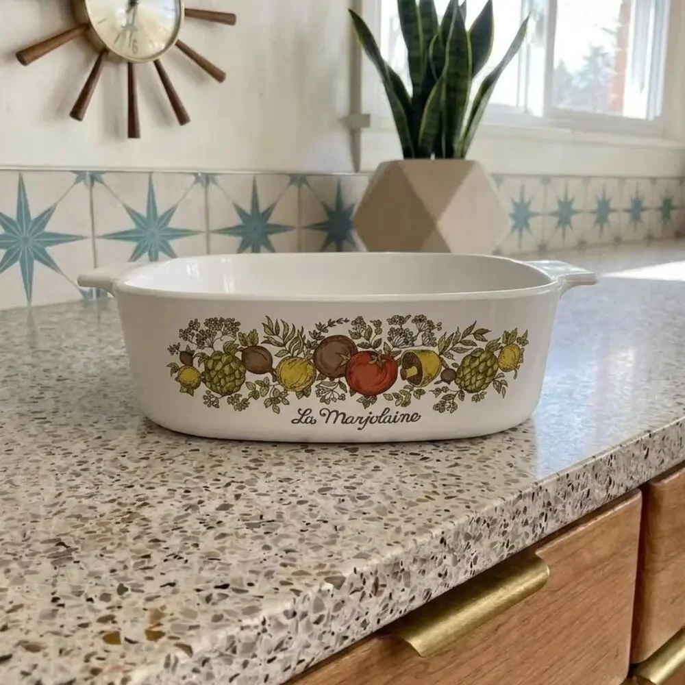 Corning Ware La Marjolaine A-2-B 2 Qt Casserole Dish